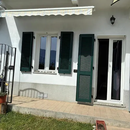 Casa Il Girasole * トレメッツォ